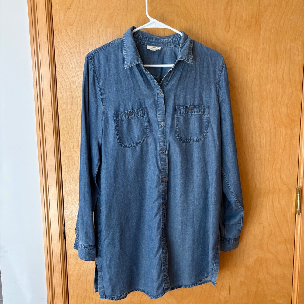 J. Jill Denim Tunic Top Womens Medium Blue Lyocell Long Sleeve Button Down Shirt